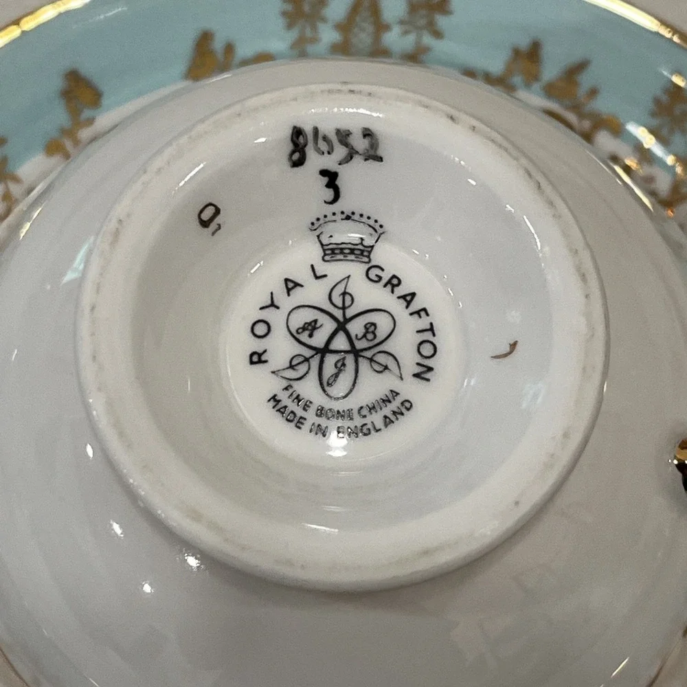 Vtg Royal Grafton Tea Cup & Saucer Teal Turquoise Gold pink Rose Bone China MINT